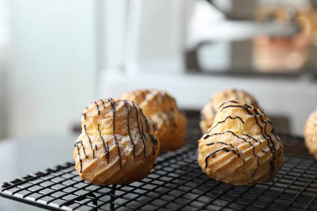 2 cách làm bánh Choux (bánh Su Kem) cực ngon tại nhà