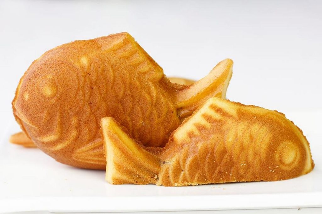 Hướng Dẫn Làm Bánh Con Cá Taiyaki Nhân Custard