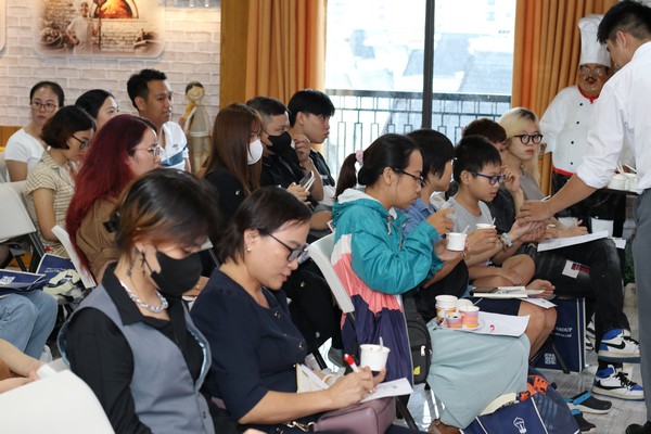 ĐÓN THU TRỌN VỊ CÙNG WORKSHOP PHA CHẾ "VỊ THU"