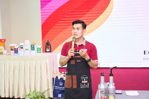 HÀNH TRÌNH TUYỆT ĐẸP CỦA WORKSHOP PHA CHẾ “TEA IDEAS FOR SUMMER”