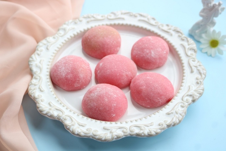 cách làm bánh mochi dâu tây