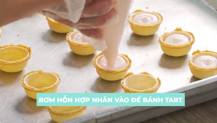 bánh tart dâu