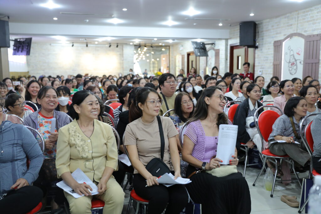 CHUỖI HỘI THẢO NGÀNH BÁNH VÀ PHA CHẾ CHỦ ĐỀ "NGHE ĐẬU ĐỎ NÓI" TẠI HỒ CHÍ MINH & HÀ NỘI