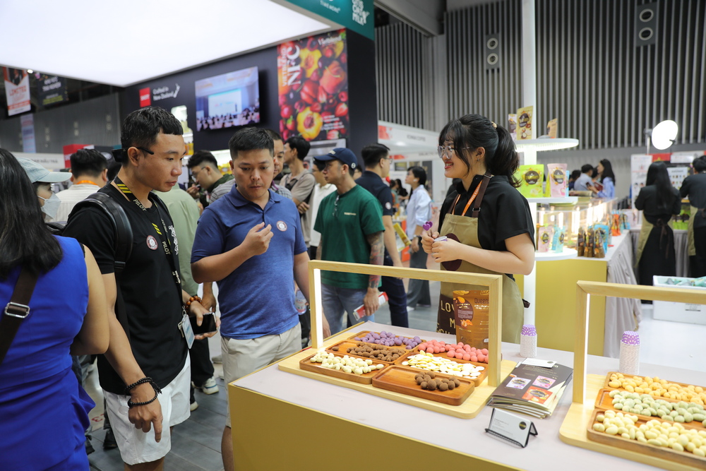 NHẤT HƯƠNG TẠI COFFEE EXPO VIETNAM 2024