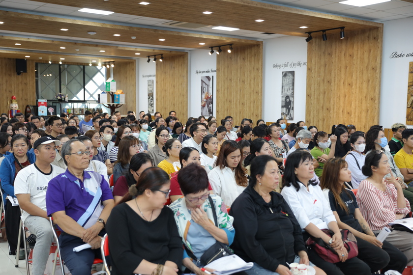 Gợi ý 6 công thức bánh sáng tạo cho mùa Trung Thu 2025