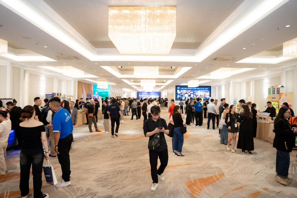 NHẤT HƯƠNG TẠI KHỞI 2025 - TP.HCM 1 NHẤT HƯƠNG TẠI KHỞI 2025 - TP.HCM