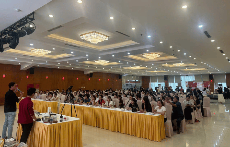 Hội thảo "Trend Chuẩn Gu - Thu Đầy Két"