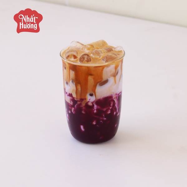 Phiên bản latte nhẹ nhàng với vị khoai lang tím thơm béo