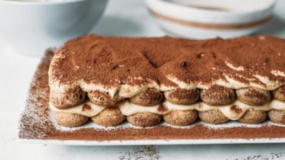 bánh tiramisu