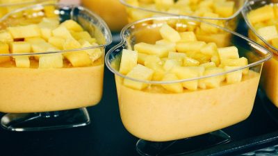 Công thức Coconut Mango Panna Cotta ngon, dễ thực hiện